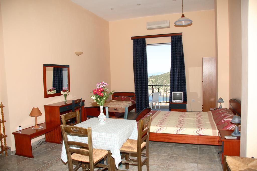 Calypso Apartments Vathy  Exterior photo