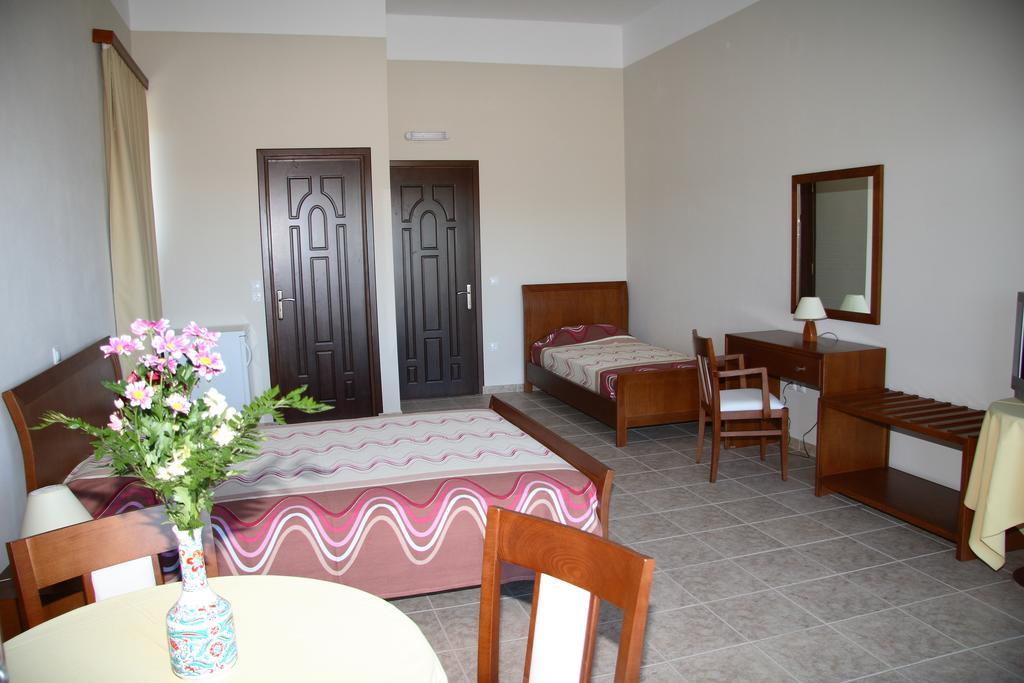 Calypso Apartments Vathy  Exterior photo
